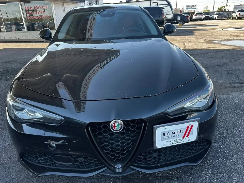 2018 Alfa Romeo Giulia - Image 2 of 10