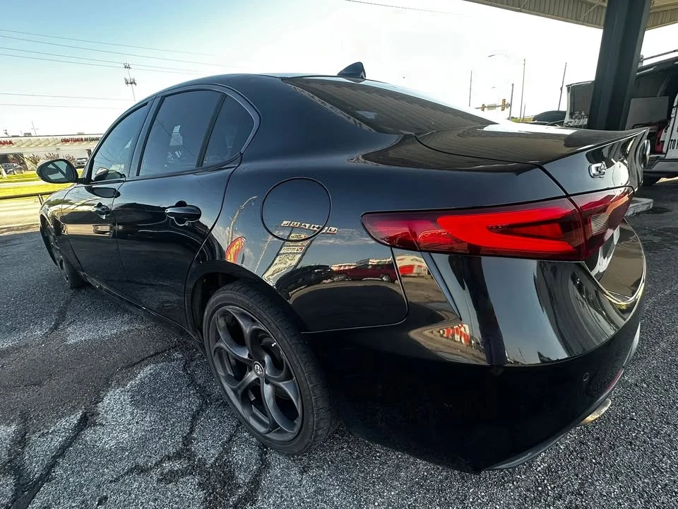 2018 Alfa Romeo Giulia - Image 7 of 10