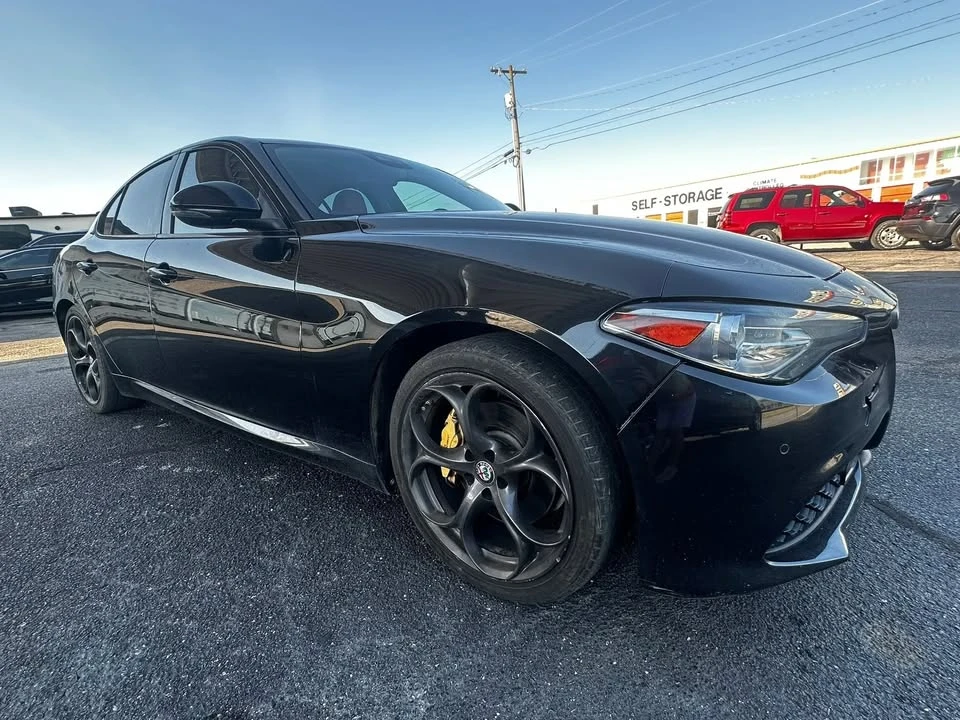 2018 Alfa Romeo Giulia - Image 3 of 10
