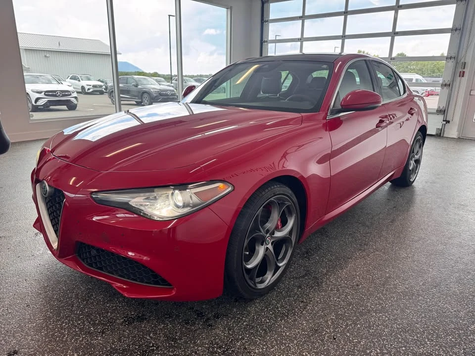2018 Alfa Romeo Giulia - Image 7 of 20