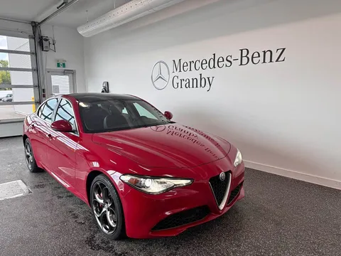 2018 Alfa Romeo Giulia Giulia