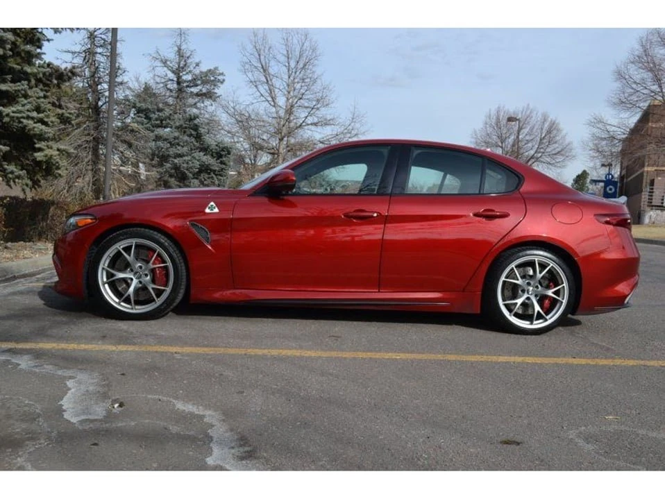 2018 Alfa Romeo Giulia - Image 8 of 20