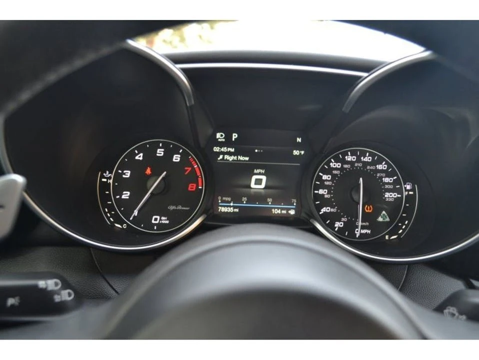 2018 Alfa Romeo Giulia - Image 19 of 20