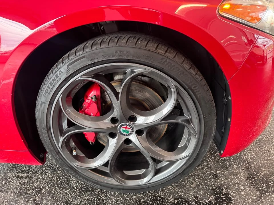 2018 Alfa Romeo Giulia - Image 12 of 20