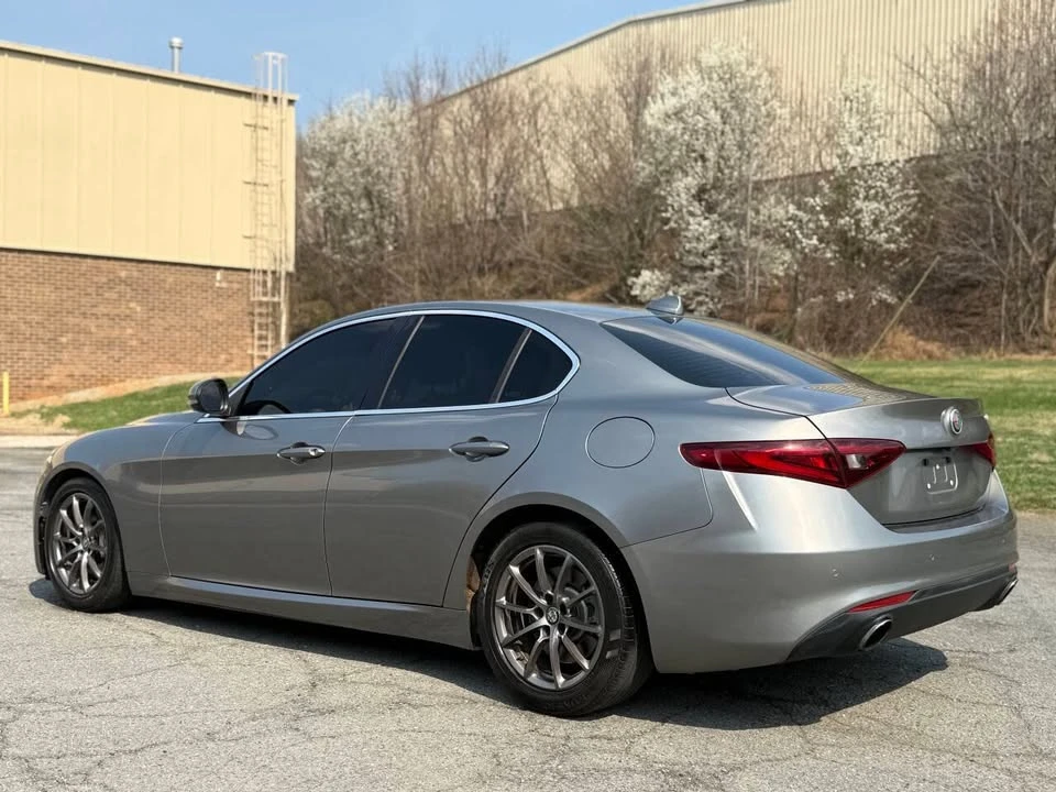 2018 Alfa Romeo Giulia - Image 7 of 20