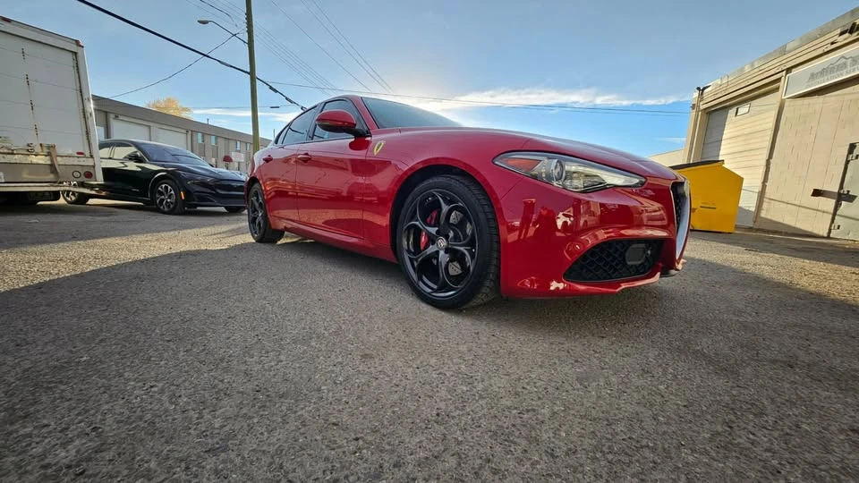 2018 Alfa Romeo Giulia - Image 8 of 11