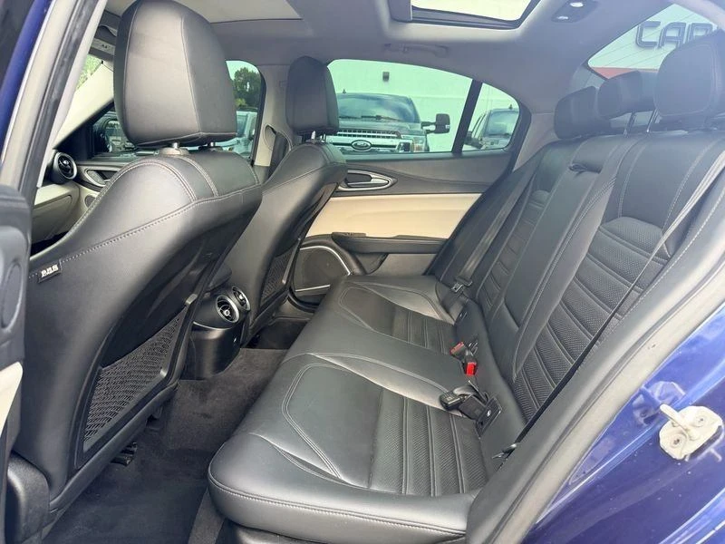 2018 Alfa Romeo Giulia - Image 13 of 20