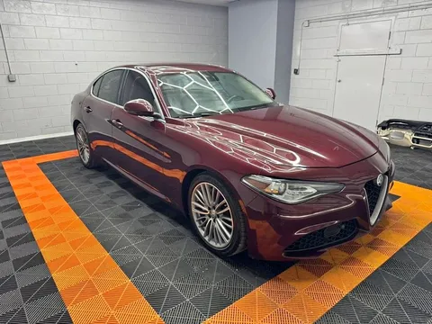 2018 Alfa Romeo Giulia Giulia
