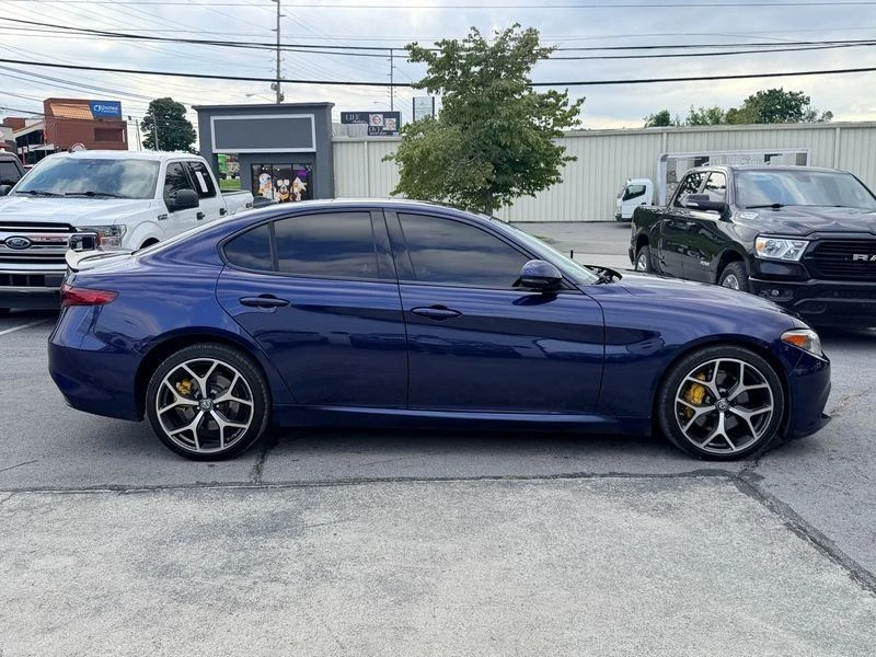 2018 Alfa Romeo Giulia - Image 7 of 20