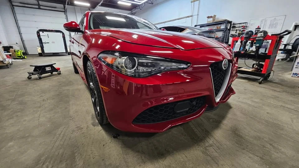 2018 Alfa Romeo Giulia - Image 2 of 11