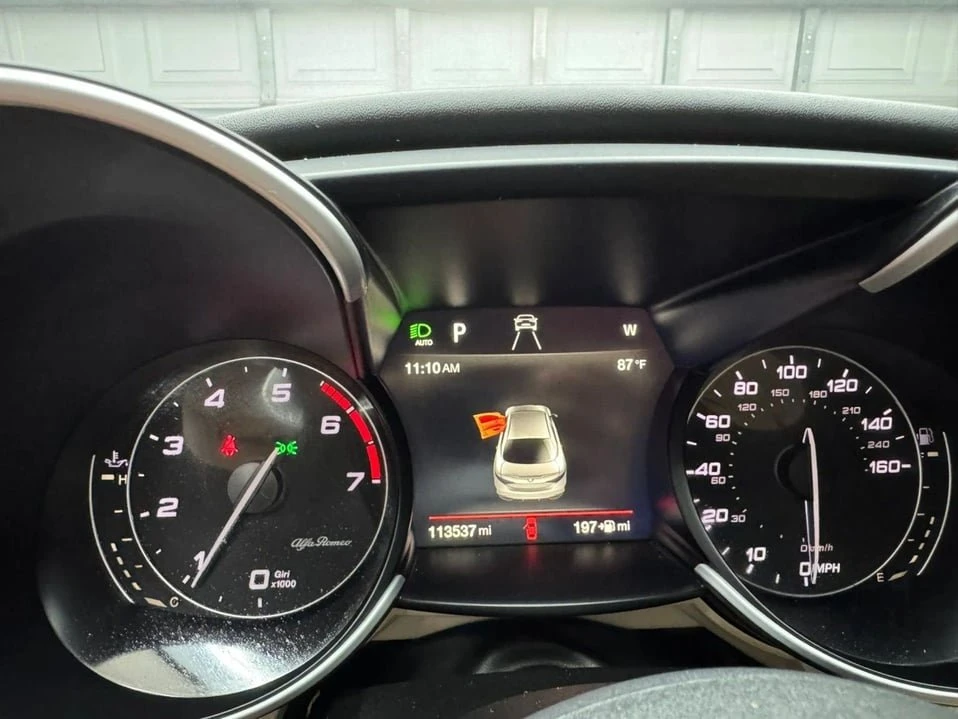 2018 Alfa Romeo Giulia - Image 19 of 20