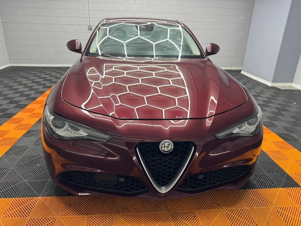 2018 Alfa Romeo Giulia - Image 2 of 20