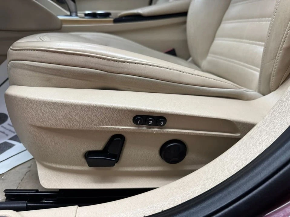2018 Alfa Romeo Giulia - Image 12 of 20