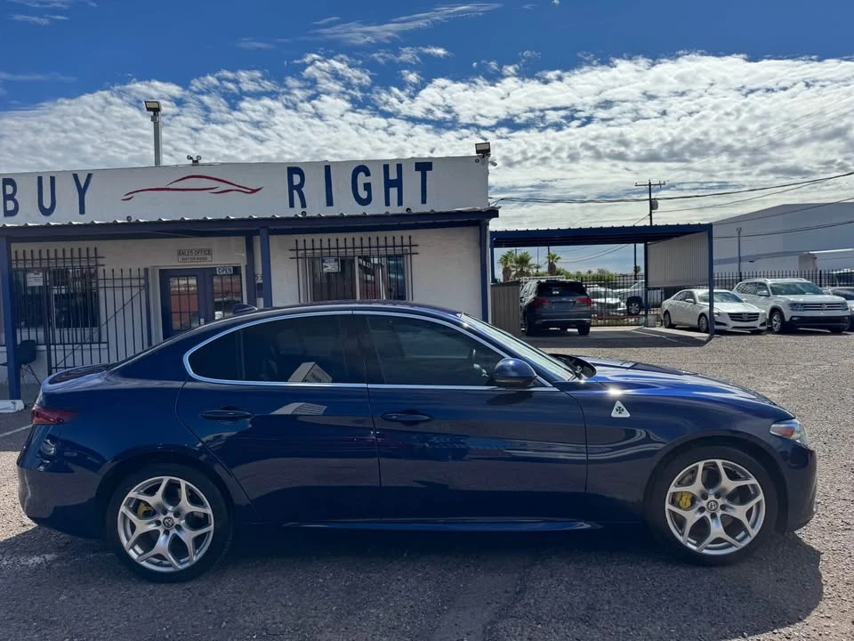 2018 Alfa Romeo Giulia - Image 4 of 19