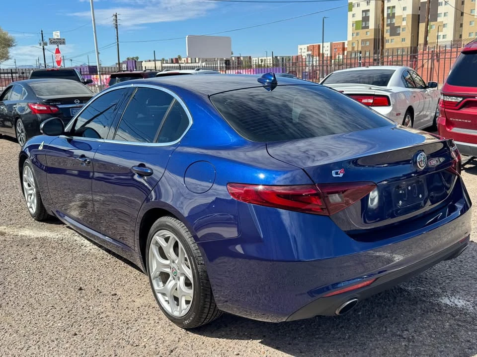 2018 Alfa Romeo Giulia - Image 8 of 14