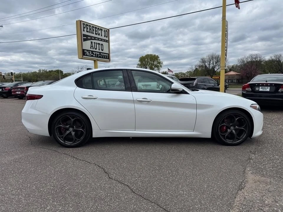 2018 Alfa Romeo Giulia - Image 3 of 20