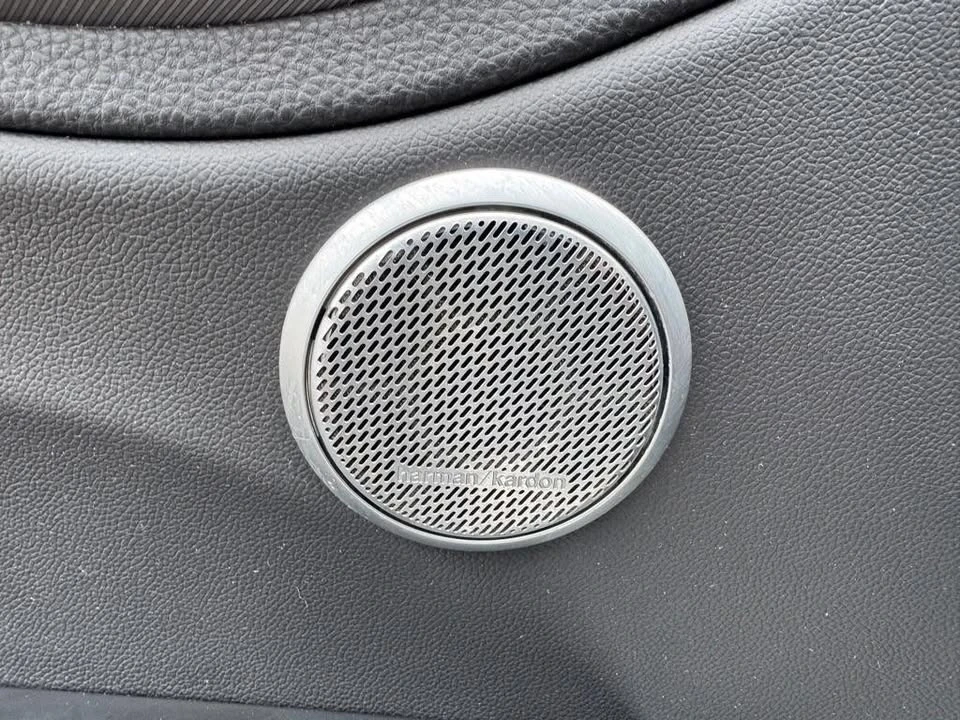 2018 Alfa Romeo Giulia - Image 17 of 20