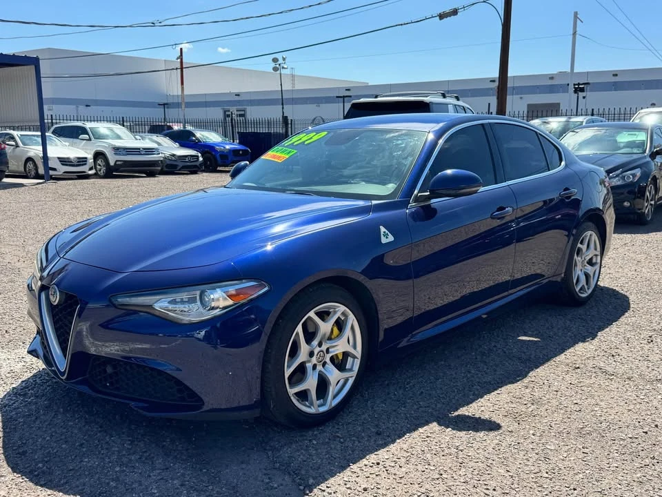 2018 Alfa Romeo Giulia - Image 8 of 11