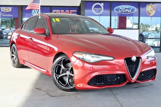 2018 Alfa Romeo Giulia Giulia