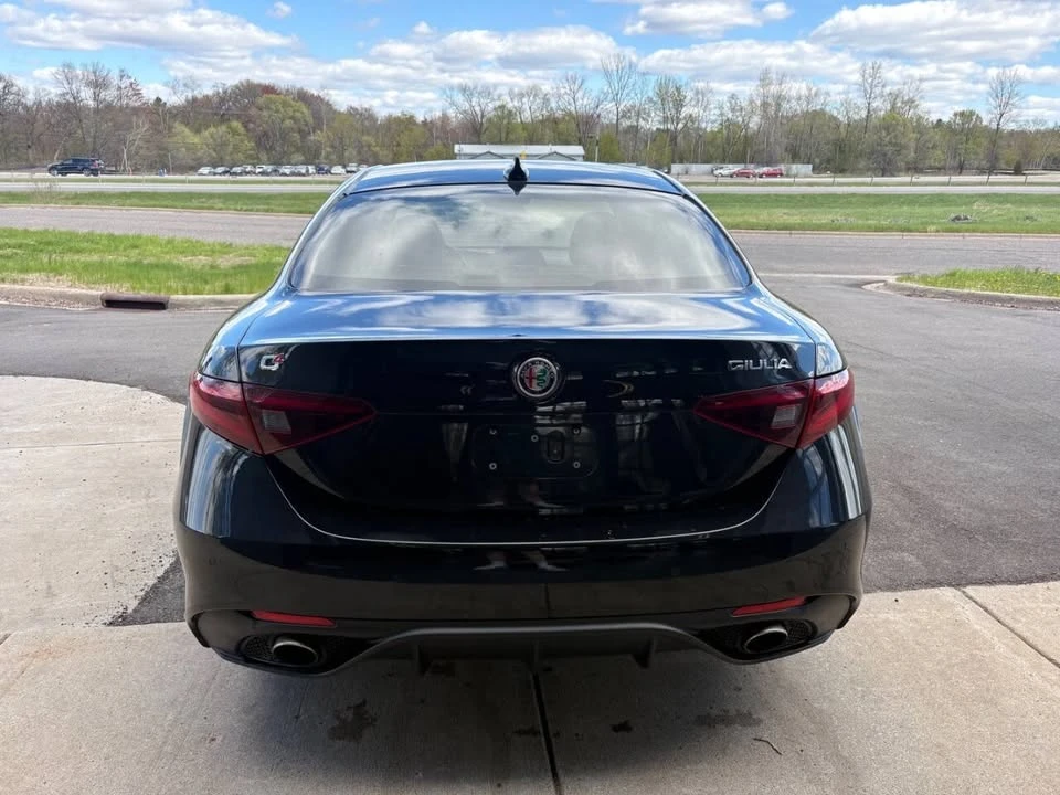 2018 Alfa Romeo Giulia - Image 5 of 7
