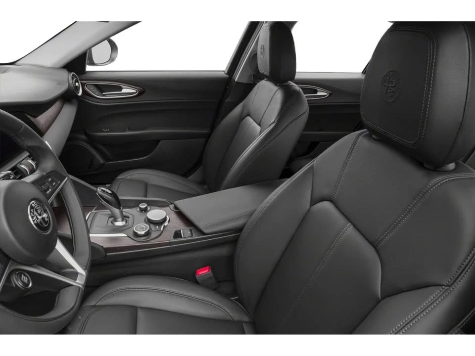 2018 Alfa Romeo Giulia - Image 6 of 7