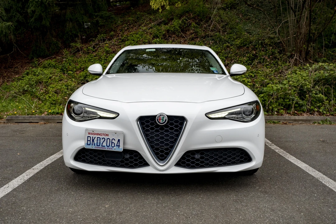 2018 Alfa Romeo Giulia - Image 7 of 31