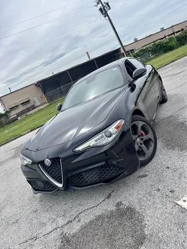 2018 Alfa Romeo Giulia Quadrifoglio Carbon Edition Sedan 4D