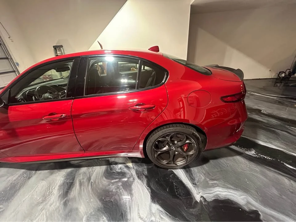 2018 Alfa Romeo Giulia Quadrifoglio - Image 5 of 12