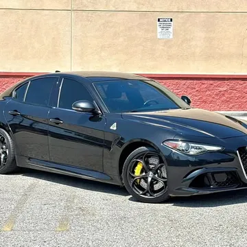 2018 Alfa Romeo Giulia Quadrifoglio