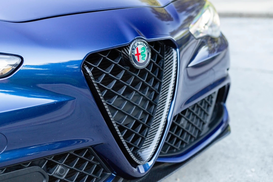 2018 Alfa Romeo Giulia Quadrifoglio - Image 12 of 31