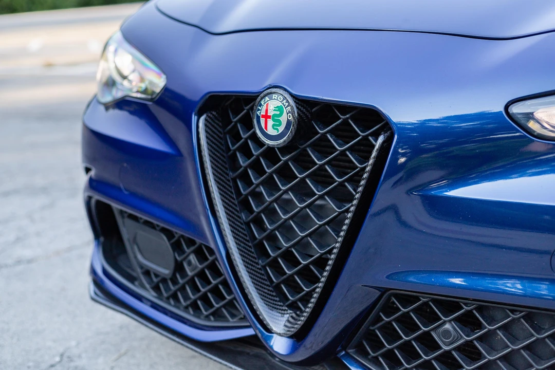 2018 Alfa Romeo Giulia Quadrifoglio - Image 13 of 31