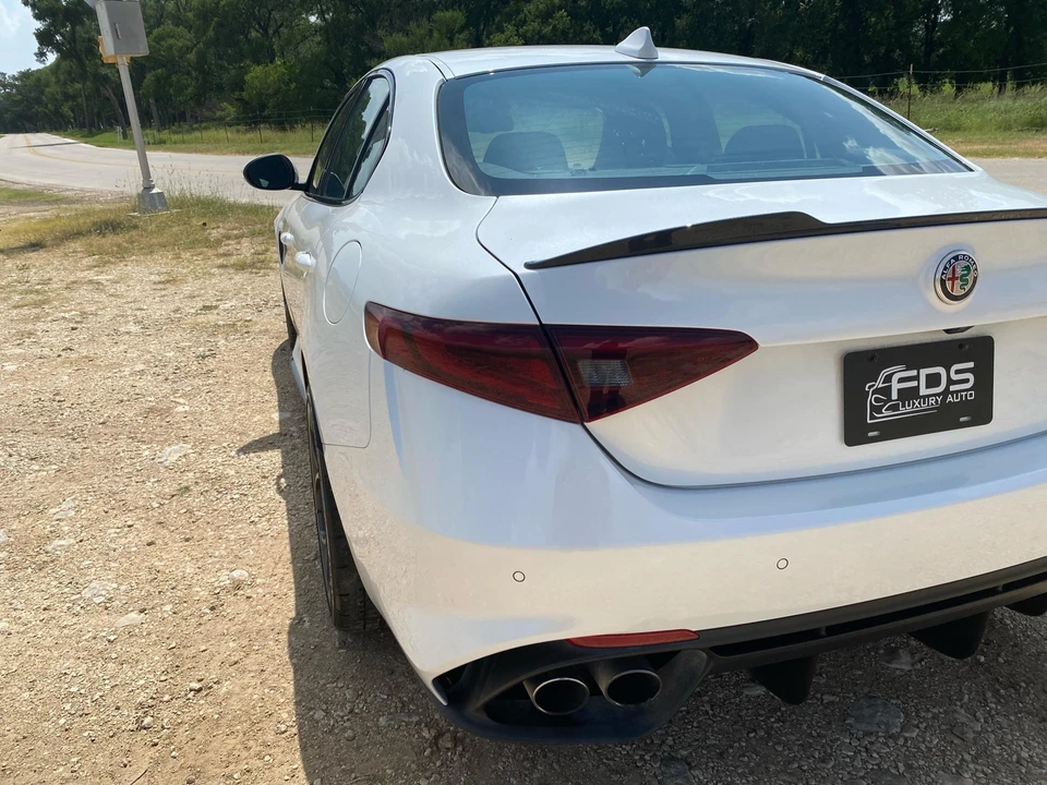 2018 Alfa Romeo Giulia Quadrifoglio - Image 20 of 31