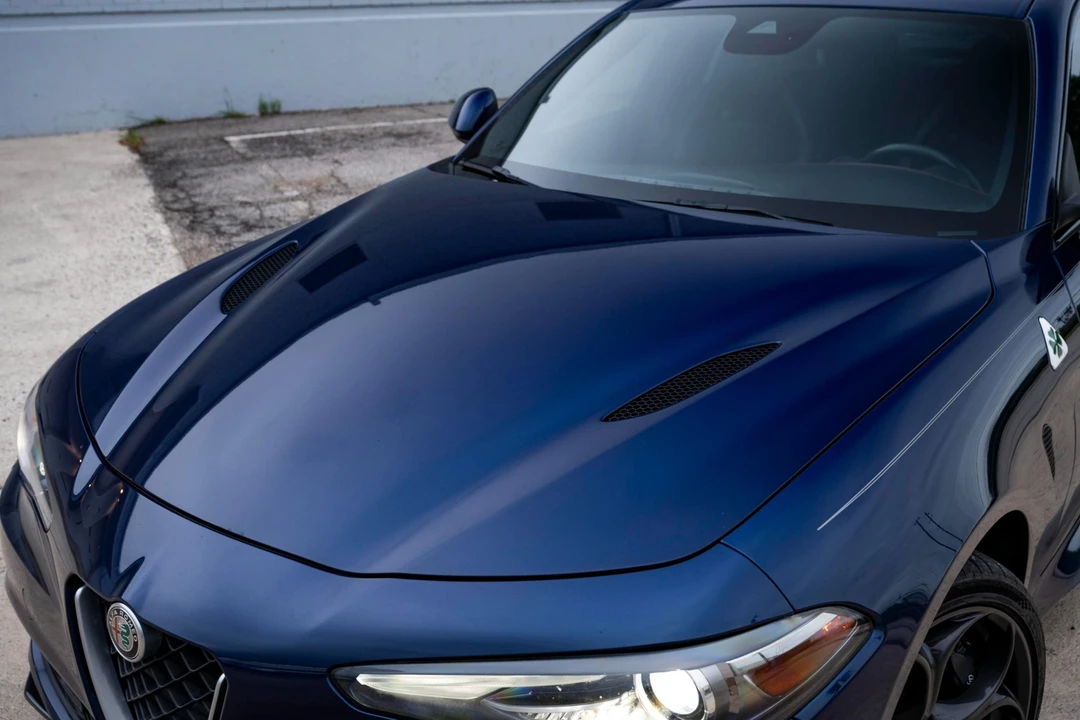 2018 Alfa Romeo Giulia Quadrifoglio - Image 26 of 31