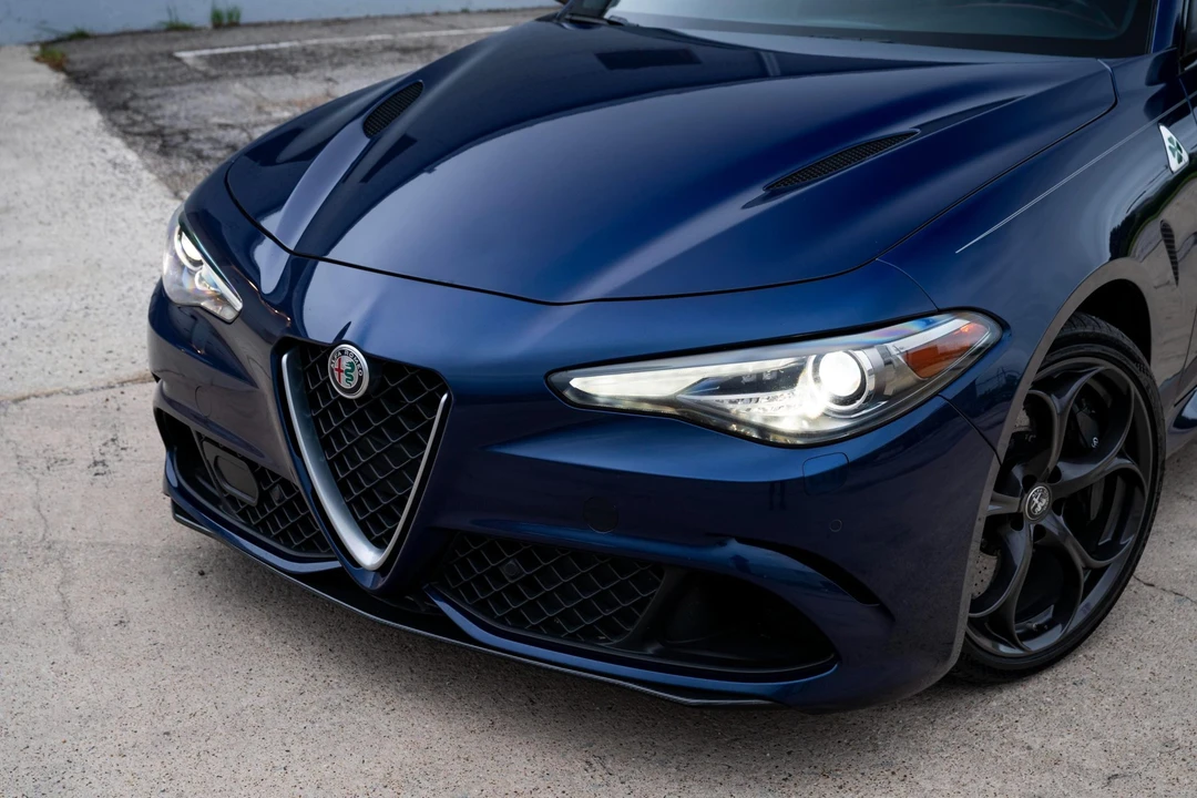 2018 Alfa Romeo Giulia Quadrifoglio - Image 25 of 31