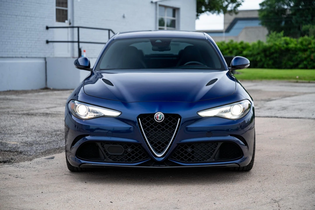 2018 Alfa Romeo Giulia Quadrifoglio - Image 6 of 31