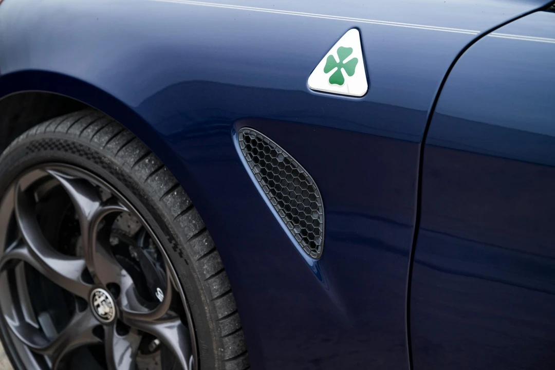2018 Alfa Romeo Giulia Quadrifoglio - Image 30 of 31