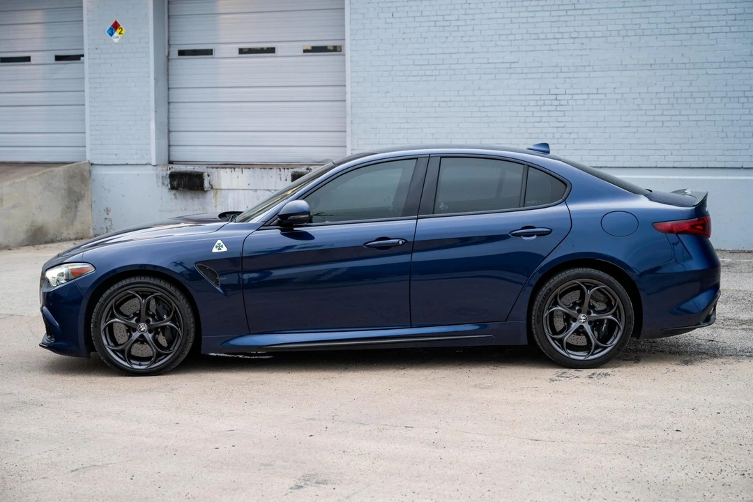 2018 Alfa Romeo Giulia Quadrifoglio - Image 17 of 31