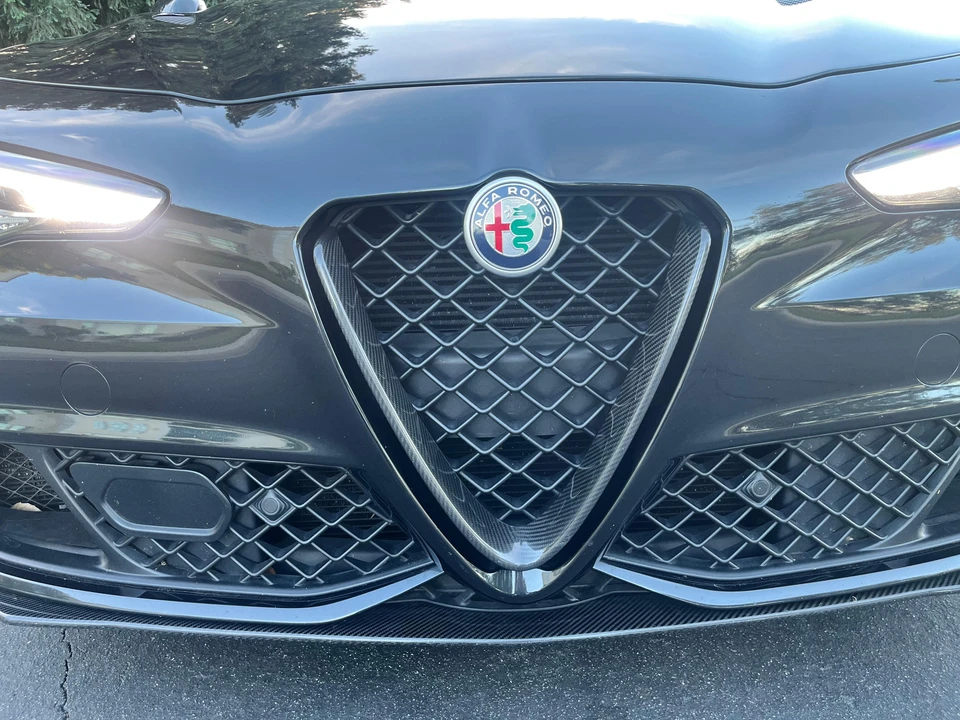 2018 Alfa Romeo Giulia Quadrifoglio - Image 26 of 31