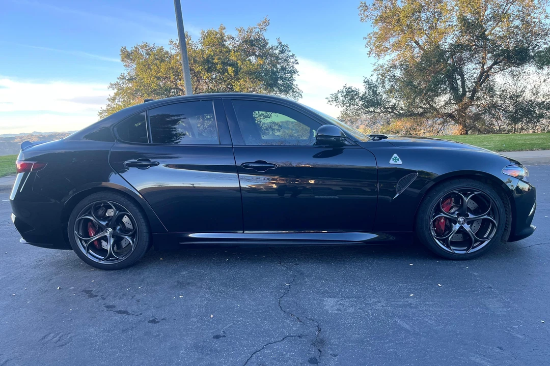 2018 Alfa Romeo Giulia Quadrifoglio - Image 3 of 31