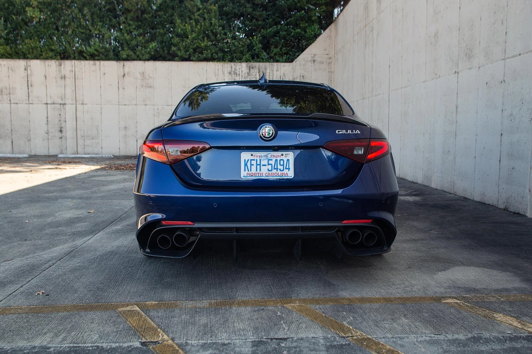 2018 Alfa Romeo Giulia Quadrifoglio - Image 10 of 31