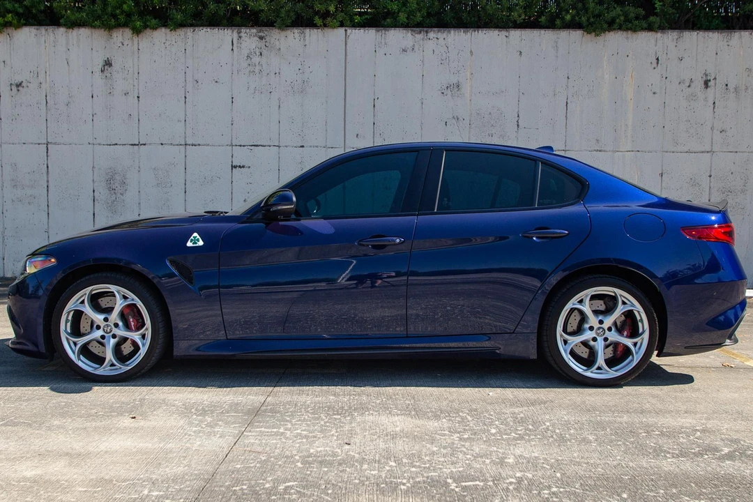 2018 Alfa Romeo Giulia Quadrifoglio - Image 3 of 31