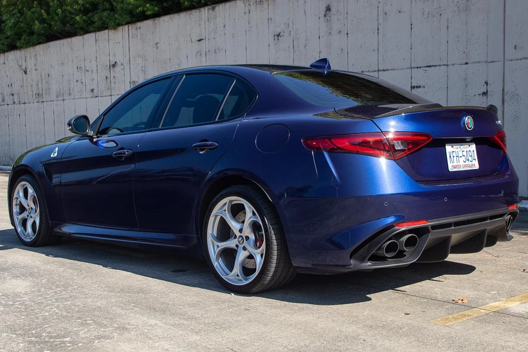 2018 Alfa Romeo Giulia Quadrifoglio - Image 4 of 31