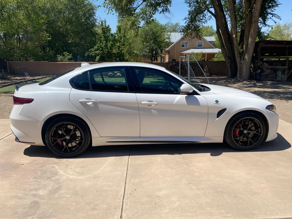 2018 Alfa Romeo Giulia Quadrifoglio - Image 15 of 31