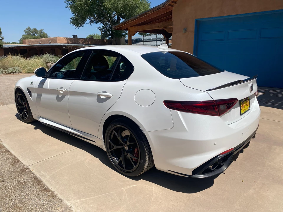 2018 Alfa Romeo Giulia Quadrifoglio - Image 10 of 31