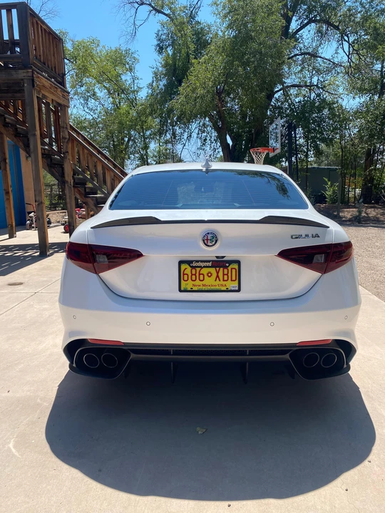 2018 Alfa Romeo Giulia Quadrifoglio - Image 12 of 31