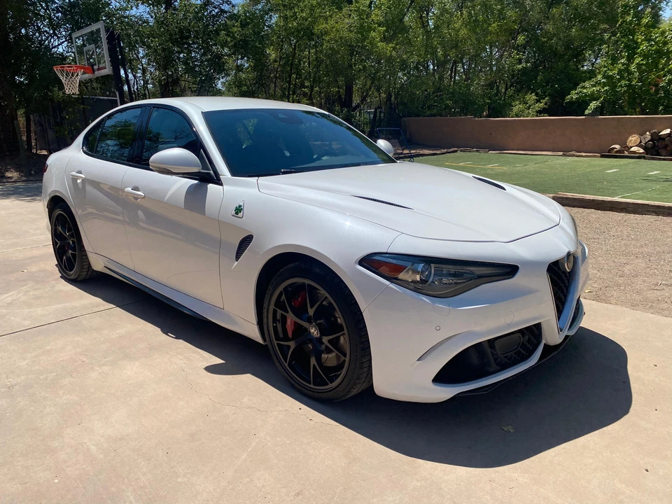 2018 Alfa Romeo Giulia Quadrifoglio - Image 16 of 31