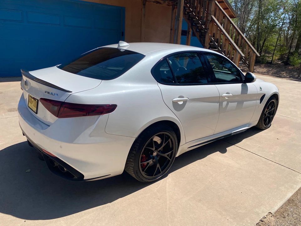 2018 Alfa Romeo Giulia Quadrifoglio - Image 14 of 31