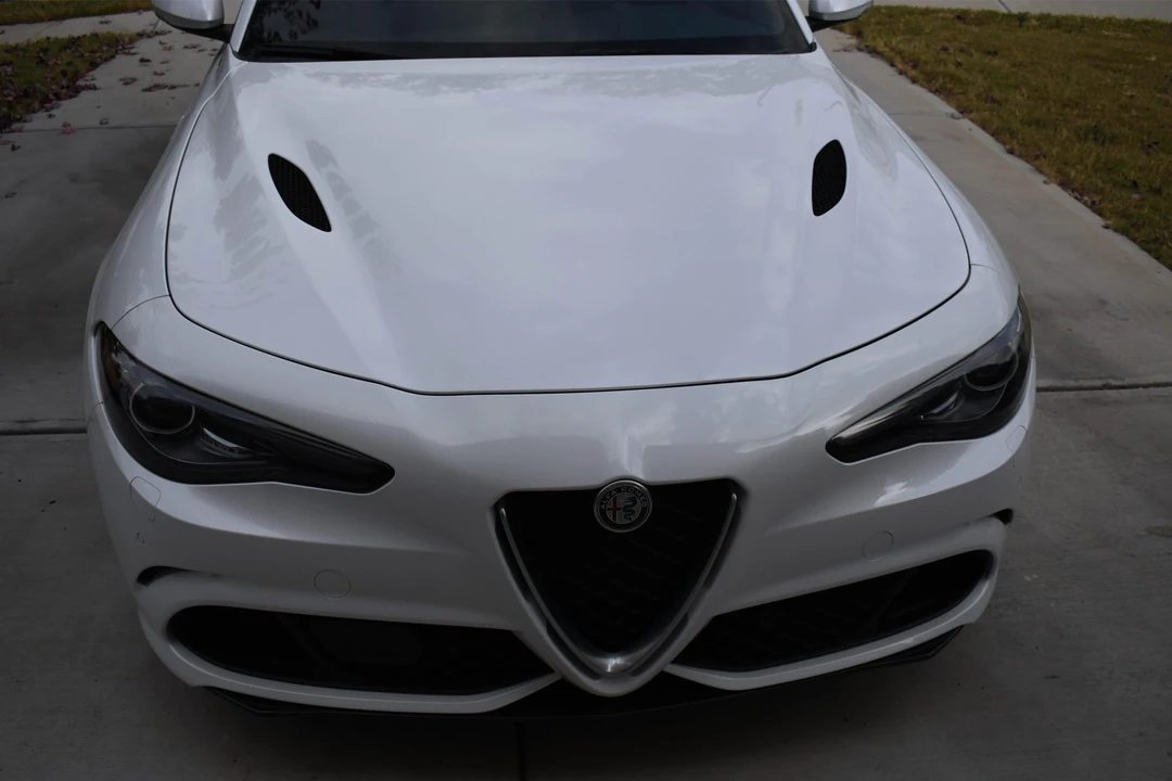 2018 Alfa Romeo Giulia Quadrifoglio - Image 14 of 31