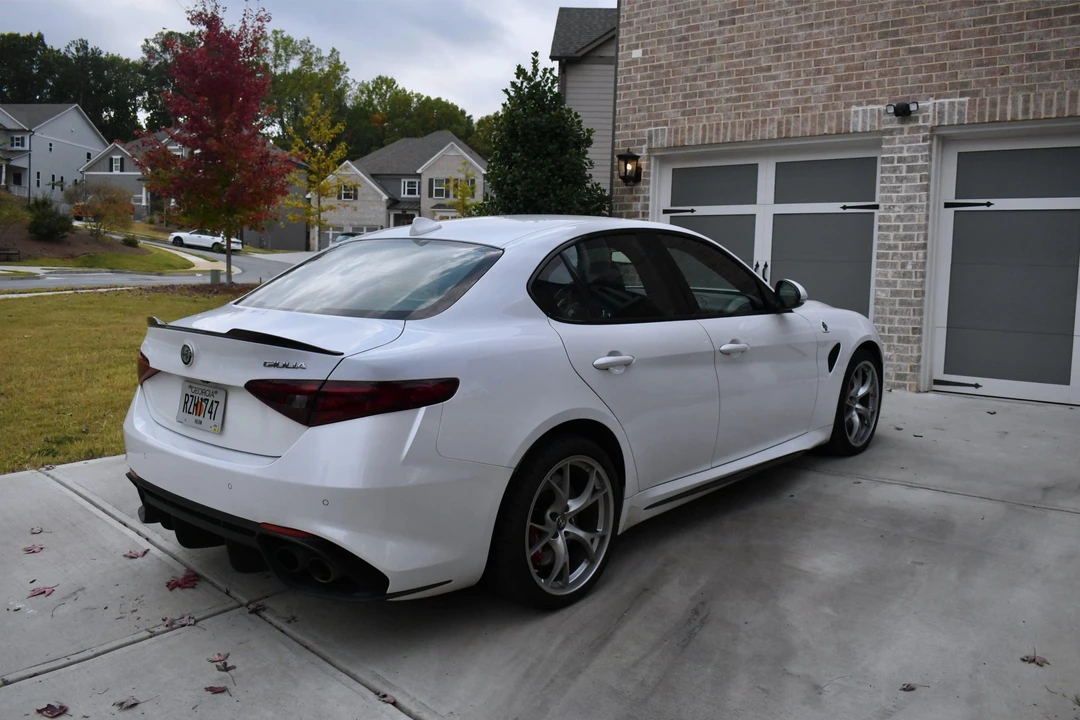 2018 Alfa Romeo Giulia Quadrifoglio - Image 7 of 31