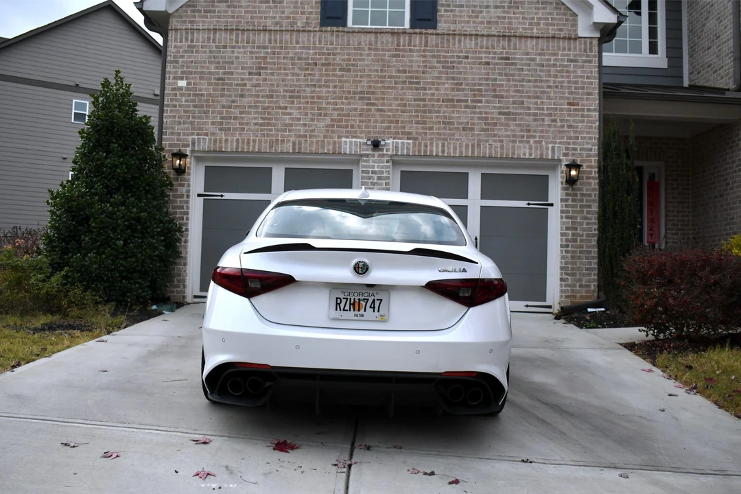 2018 Alfa Romeo Giulia Quadrifoglio - Image 9 of 31